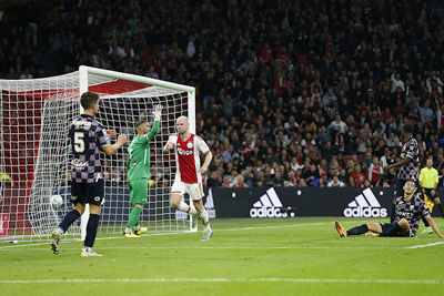 Doelpuntenmaker Klaassen doet zijn bijnaam weer eer aan. © De Brouwer