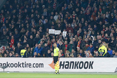 Ho, wacht even, wat gebeurt daar?! © De Brouwer