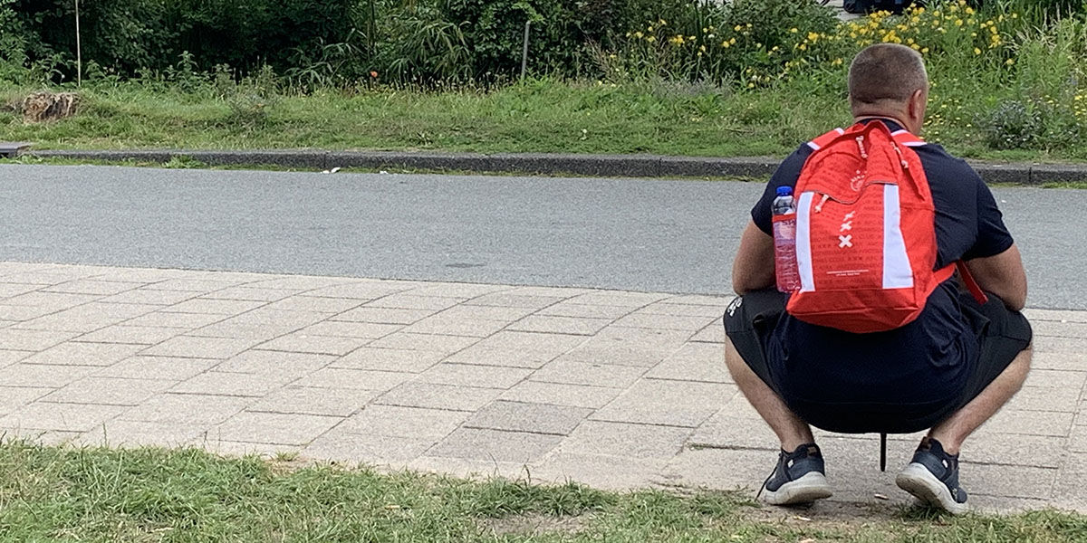 Man Gehurkt 1200