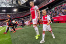 ajax-feyenoord-mascotte-1200