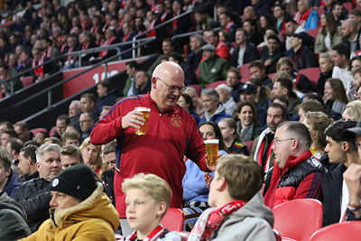 We doen gewoon net alsof het zaterdagavond is. © De Brouwer