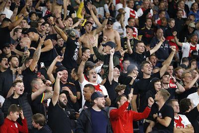 ‘Tien, tien, tien!’ © De Brouwer