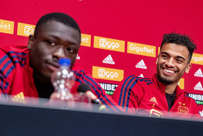 Brobbey vertelt dat hij best trainer zou willen worden. © Pro Shots