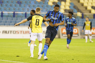 Je zou denken dat Haller hier een kans heeft gemist, maar niks is minder waar. © Pro Shots
