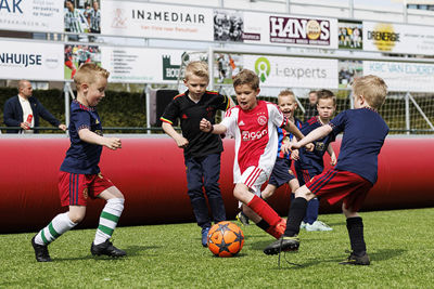 Zo flitsend hebben we Ajax de laatste weken niet gezien. © Pro Shots