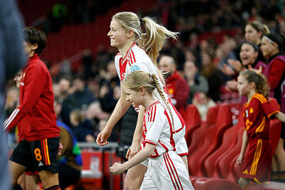 Samen blij het veld op. Tuurlijk! © De Brouwer