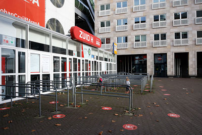 Helaas blijven er ook veel deuren dicht... © De Brouwer