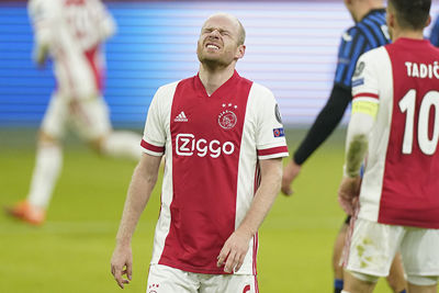 Davy weet het. Die bal moest erin. Dat was de kans. Verkeken. © De Brouwer