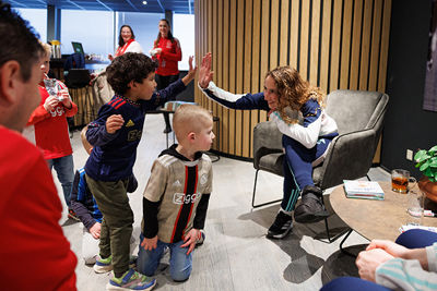 ‘Hoi, Soraya! Mag ik een high-five?’ © Pro Shots