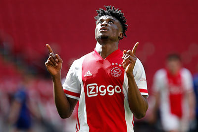 Kudus blij, Ajax blij, wij blij! © De Brouwer