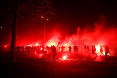 Als we niet in het stadion mogen zijn, dan moet het maar zo! © De Brouwer