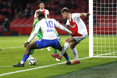 Antony blijft dartelen op de vierkante meter. © De Brouwer