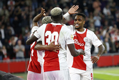 Neres met zijn tweede! Nog ééntje… © De Brouwer