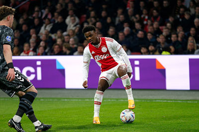 Jong talent aan de bal. Lichtpuntjes dus! © De Brouwer