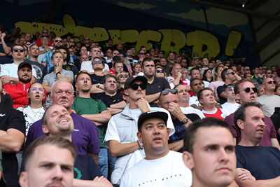 Ajax is zoekende, maar vindt vooralsnog niet. © De Brouwer