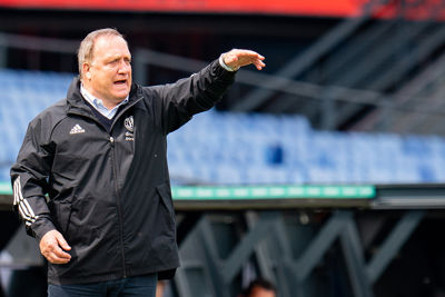 Advocaat had geen trek in een erehaag, maar steekt wel de loftrompet over Ten Hag. © Pro Shots