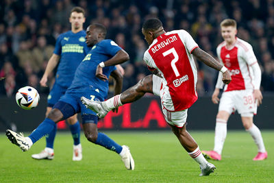 Bergwijn had persoonlijk vast meer gehoopt van de wedstrijd. © De Brouwer