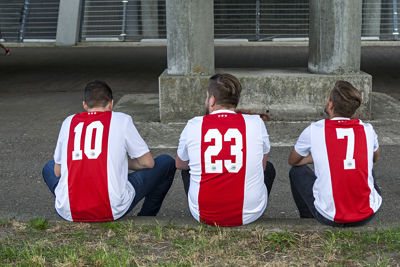 Is dit een subtiele hint naar Ten Hag voor het beoogde aanvalstrio? © Björn Martens