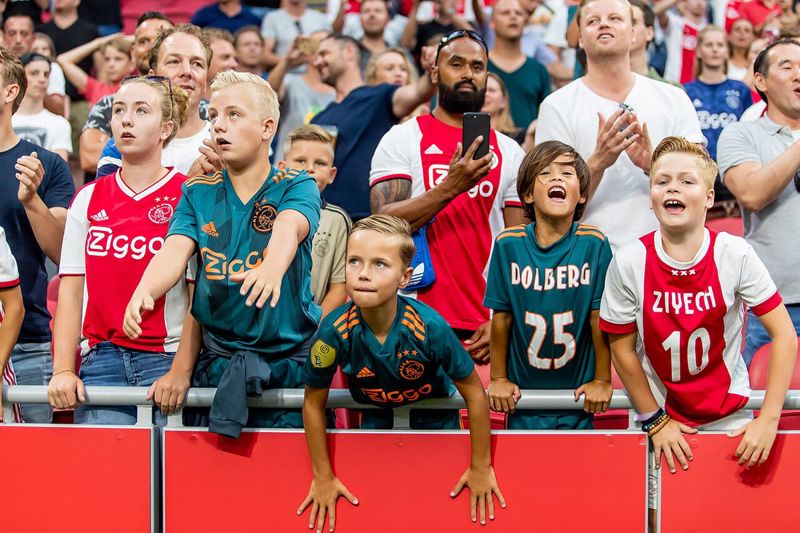 vlagwapperaars-1200-ajax-sparta