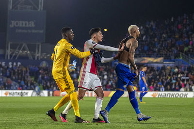 Bij opstootjes is Álvarez er vaak als de kippen bij, zoals uit bij Getafe. © Pro Shots